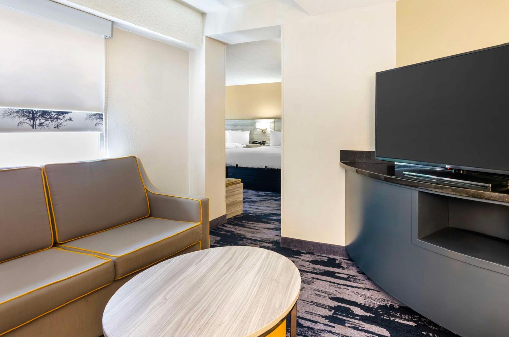 Best Western Plus Beckley Inn Экстерьер фото